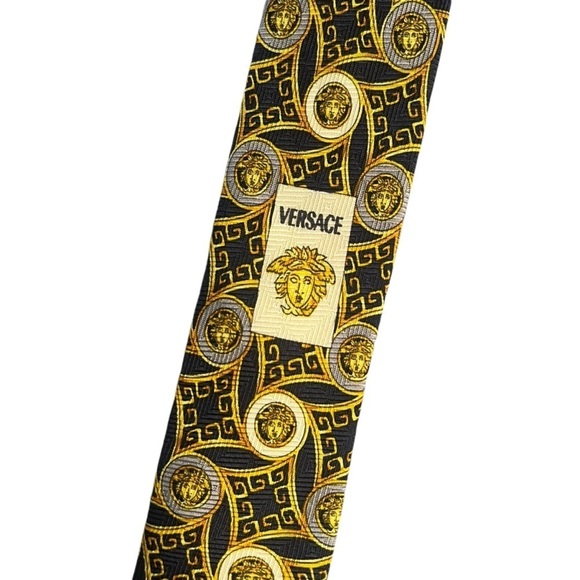 GIANNI VERSACE 90s Vintage Metallic Silk Medusa Pattern Tie Made in Italy - Picture 6 of 9